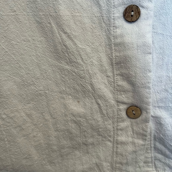Women's White Cotton/Linen Button Up Top - Picture 7 of 11